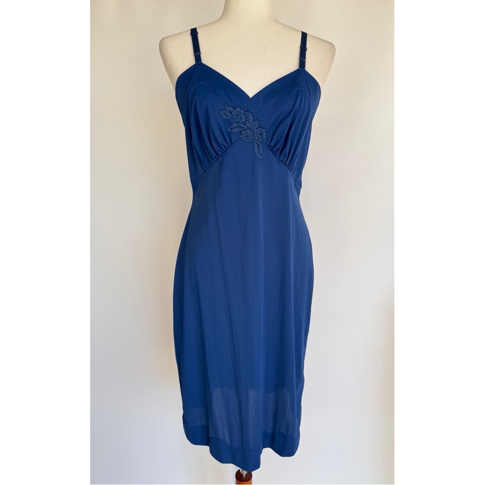 Vintage Slip Lingerie Camisole Blue Size 36 S/M Chemise Shadow Line